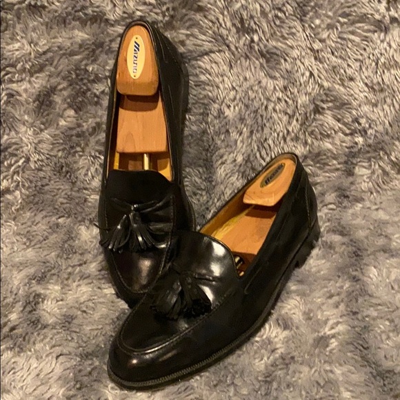 Men’s shoes - Picture 1 of 2